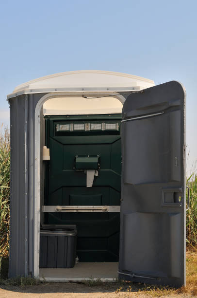 Porta potty delivery and setup in Ypsilanti, MI
